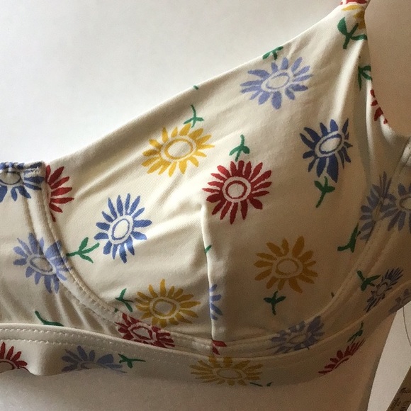 Madewell Second Wave Sunny Floral Bikini Top - Picture 5 of 10